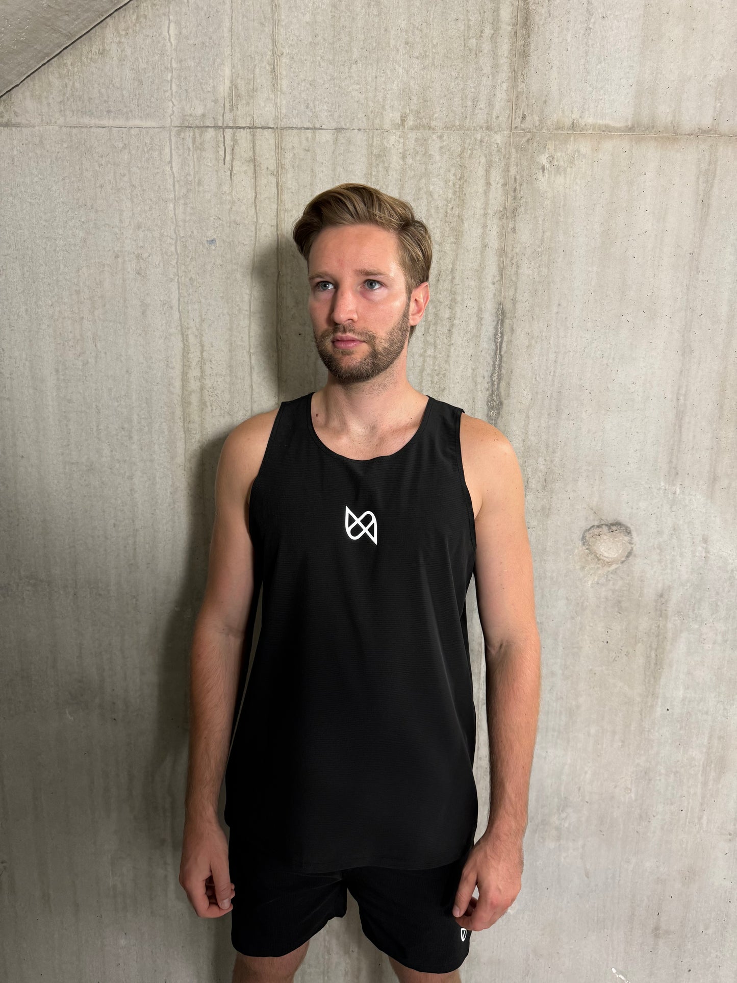 Running Singlet